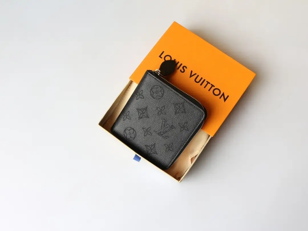 kng7192  lv  39.99$ gallery