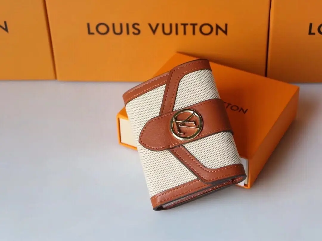 kng7197  lv  39.99$ gallery