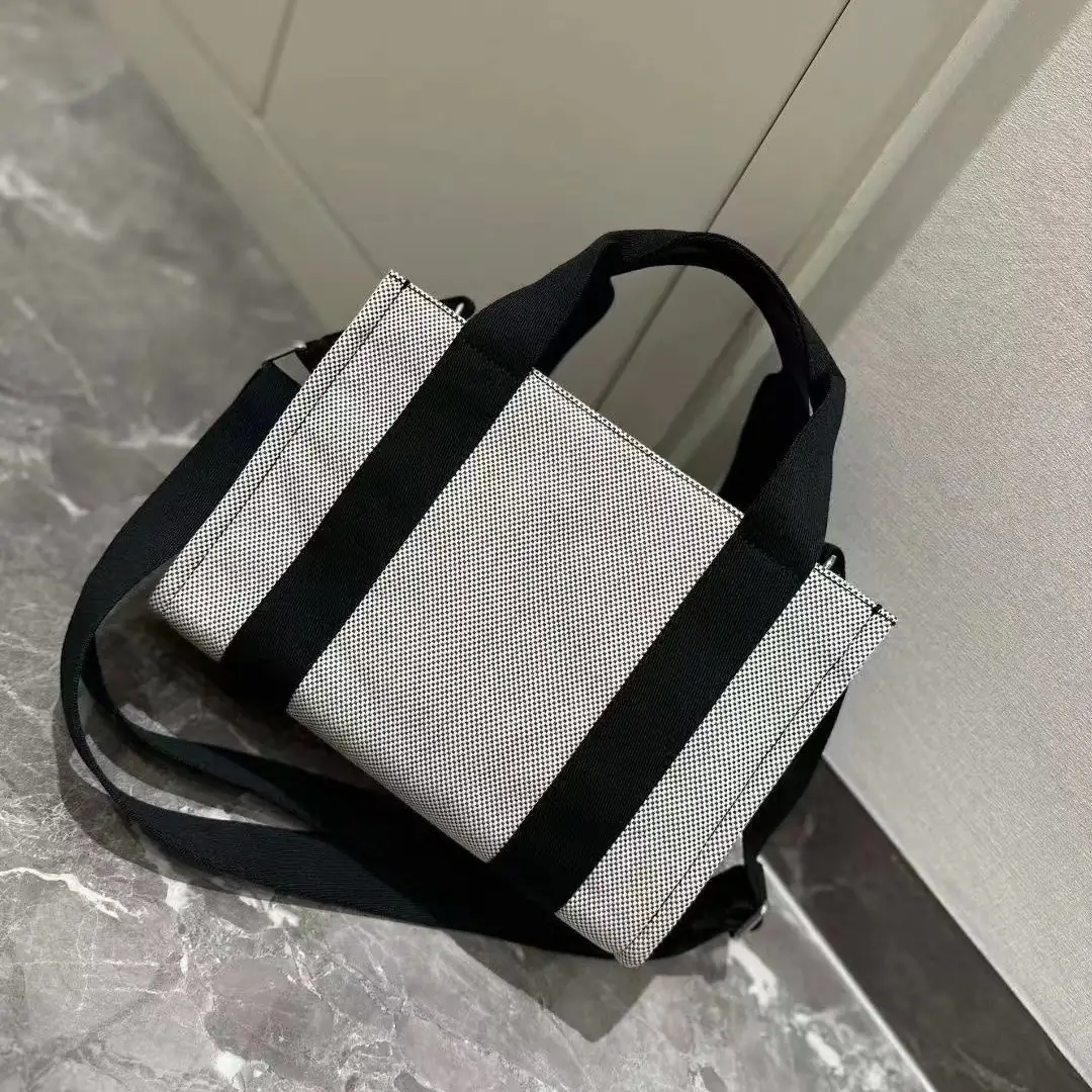 kng7202   lulu    45$ gallery