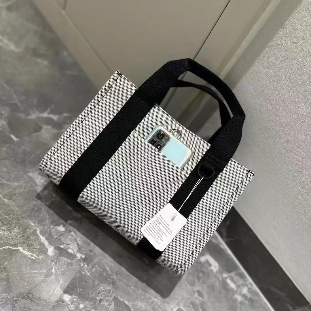 kng7202   lulu    45$ gallery