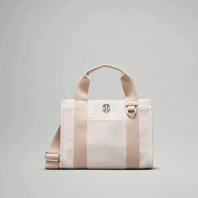 kng7202   lulu    45$ gallery