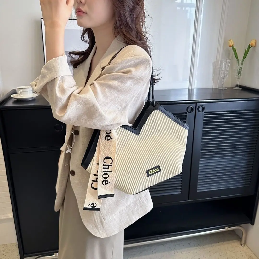 Jam1017 Chloe  210 32.99$   PDDBB gallery