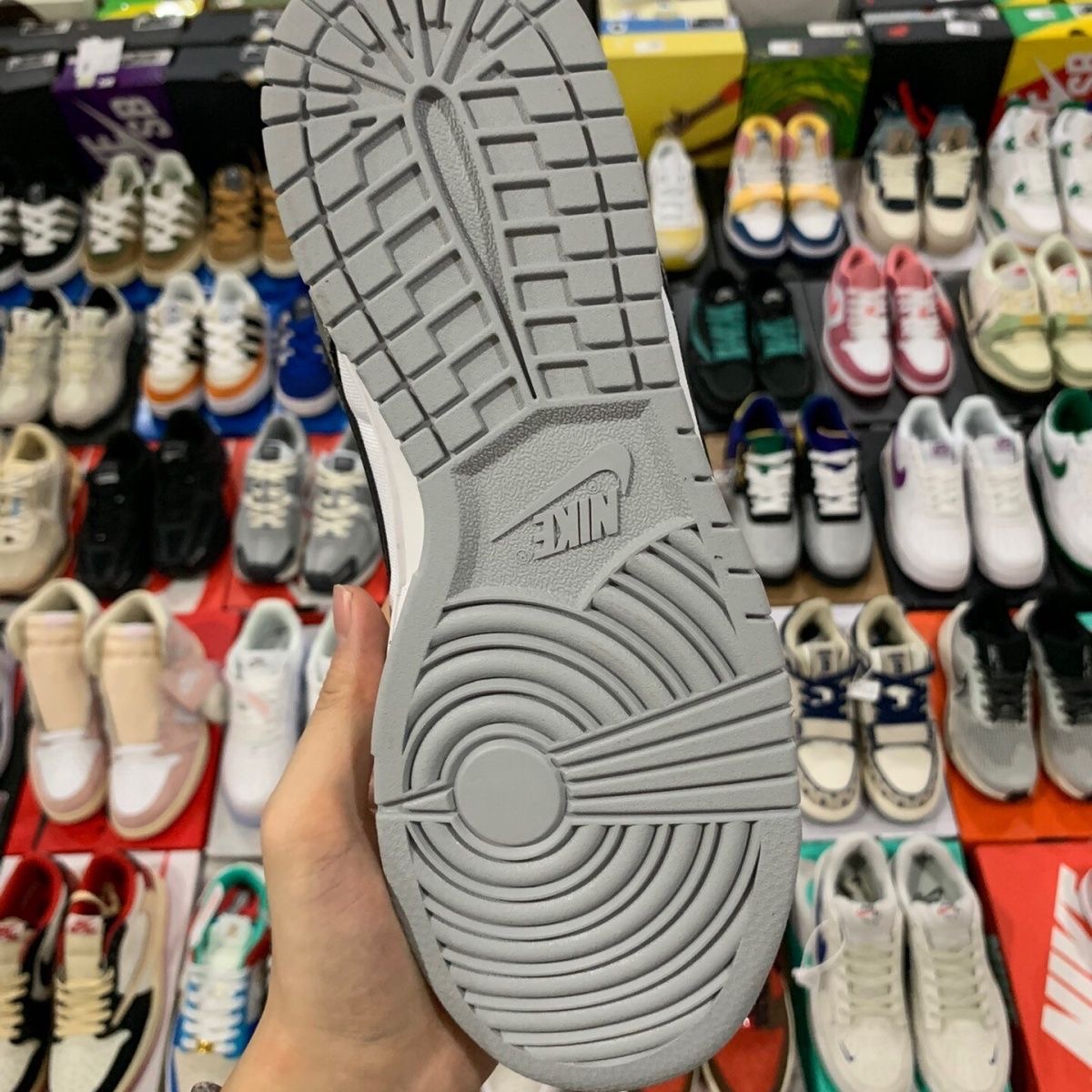 Jam1081  NIKE TOP SB 58$ 425  PTX gallery