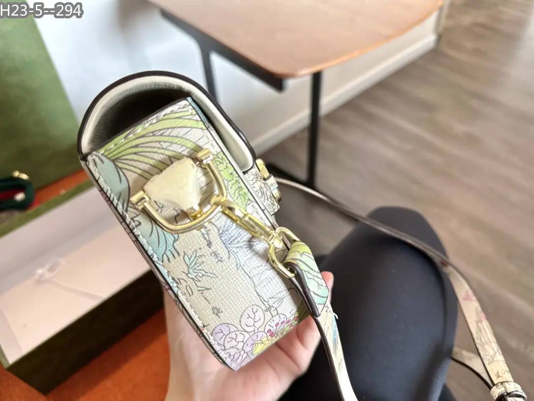 Jam1171 GUCCI 49.99$ 360 GBB gallery