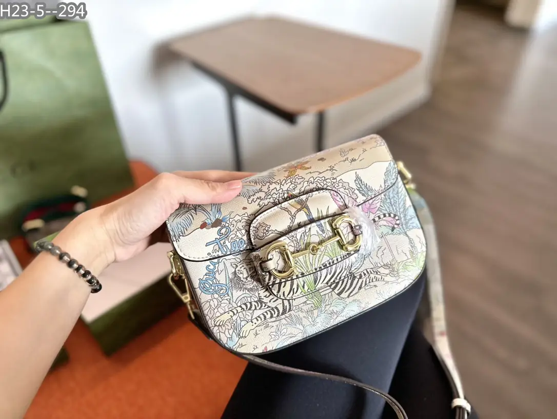 Jam1171 GUCCI 49.99$ 360 GBB gallery