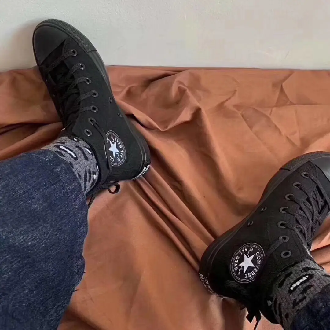 Jam1442  Converse  AAA   178 25$  KW gallery