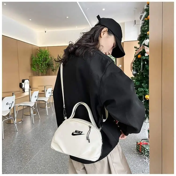 Jam2535 Nike 5A+ 25.9$ 186 gallery