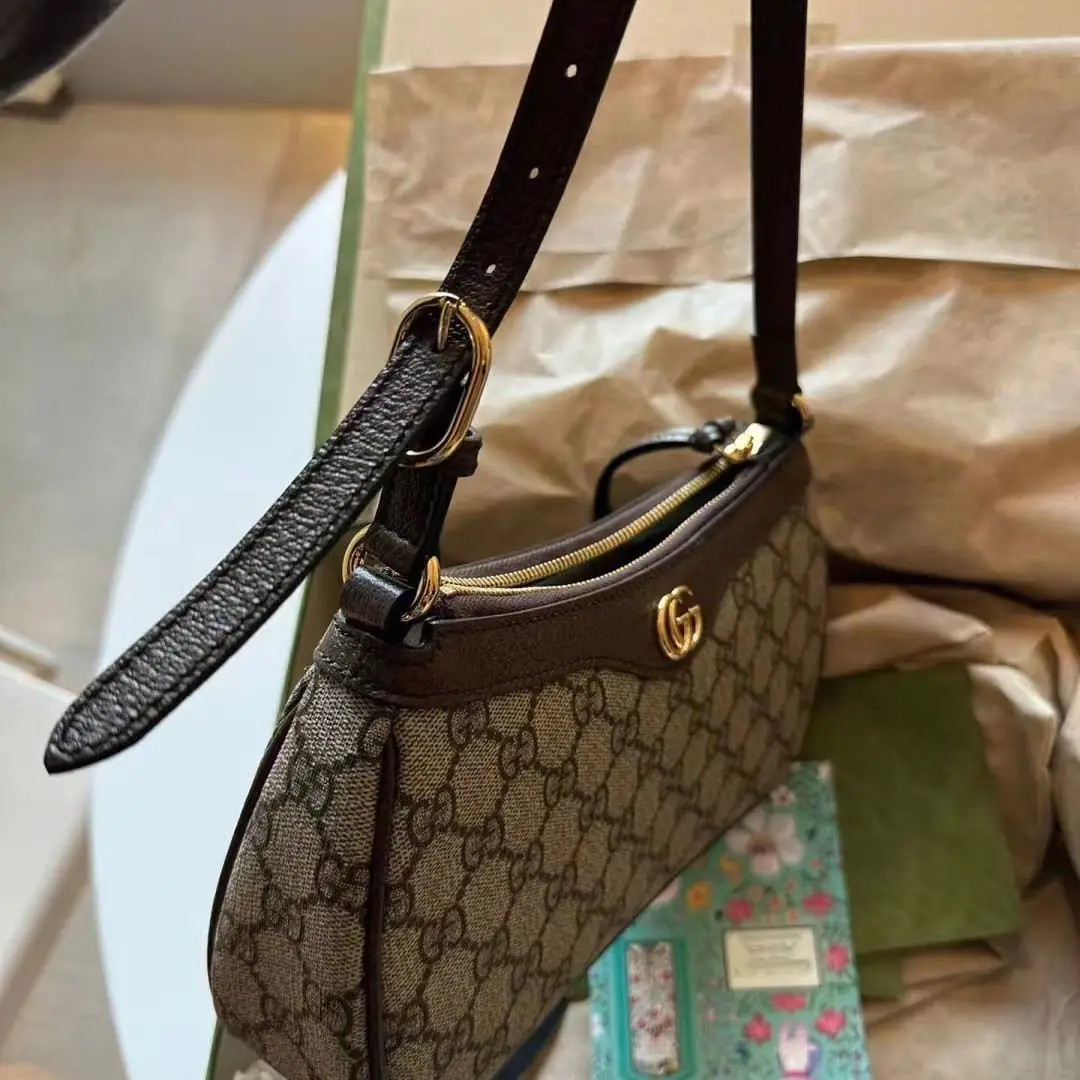 Jam2540 GUCCI 66$ gallery