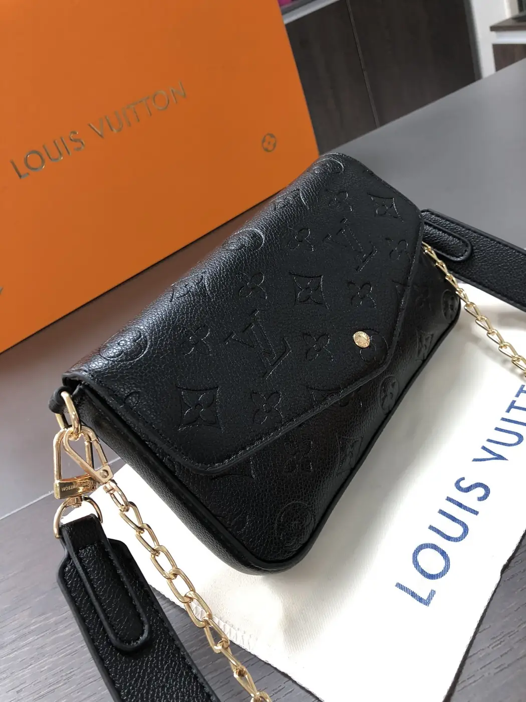 Jam3069   LV Bag gift box 4AAAA 255  34.9$  YZBB gallery