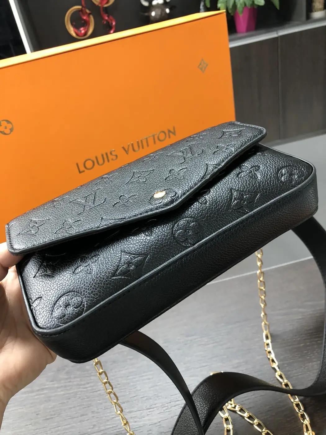 Jam3069   LV Bag gift box 4AAAA 255  34.9$  YZBB gallery