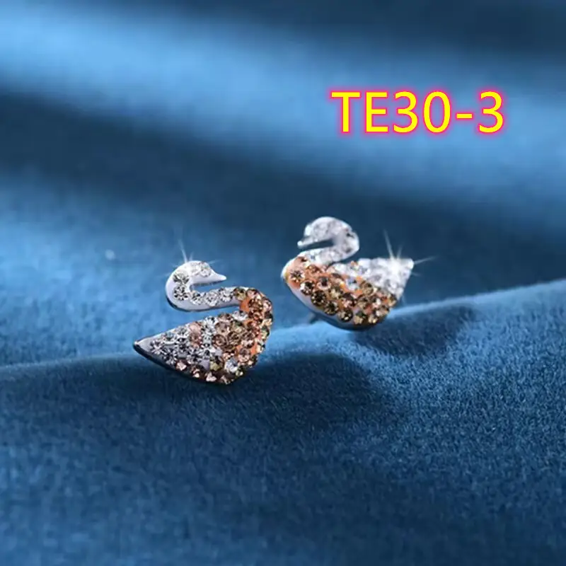 Jam3464  Swarovski   33.99$ 220 SS gallery