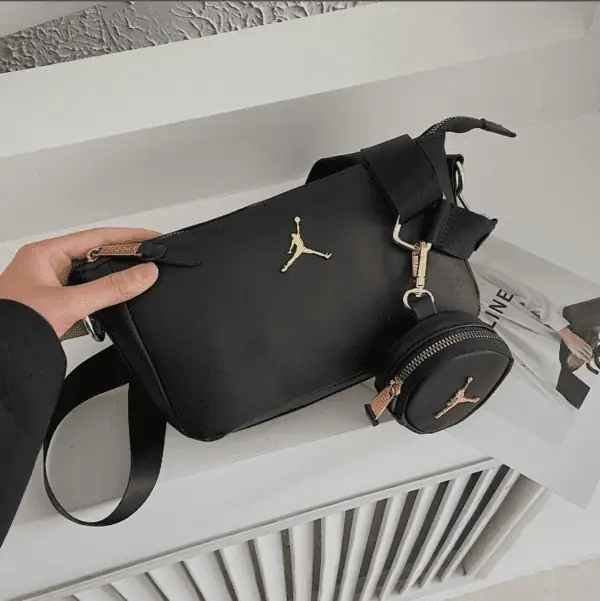 Jam3471 20$ ADIDAS 24.99$  175  PDDBB gallery