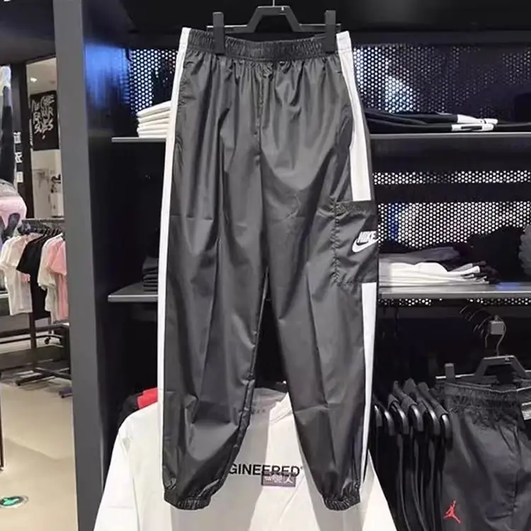 Jam3586 AJ 28$ 200  GYYF gallery