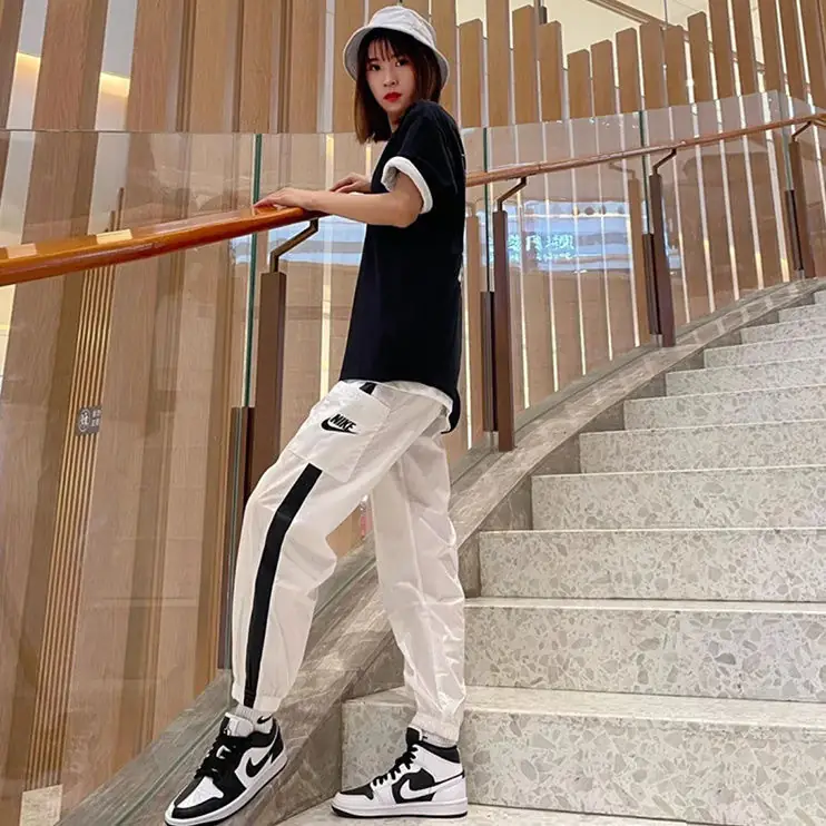 Jam3586 AJ 28$ 200  GYYF gallery