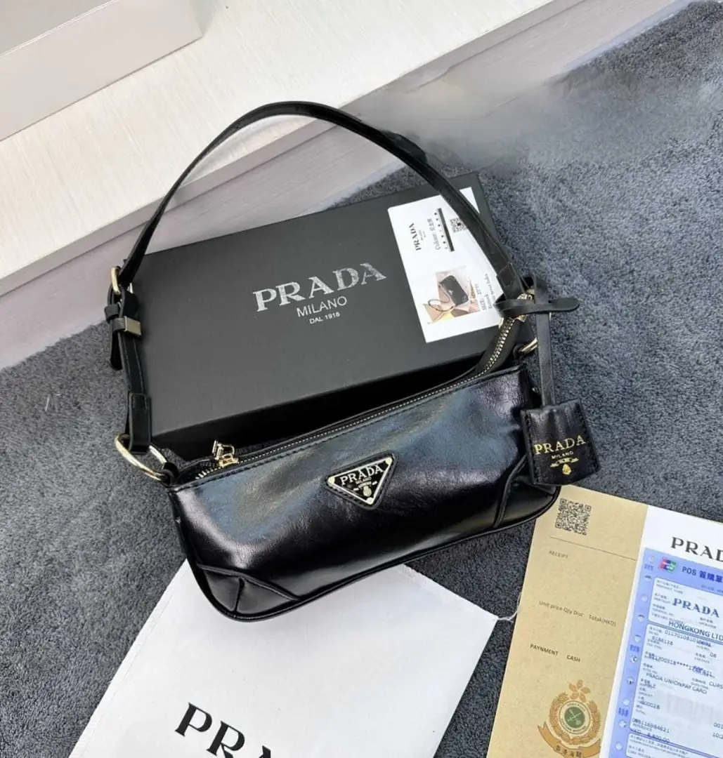 Jam3627  PRADA 22.9$ 165 gallery