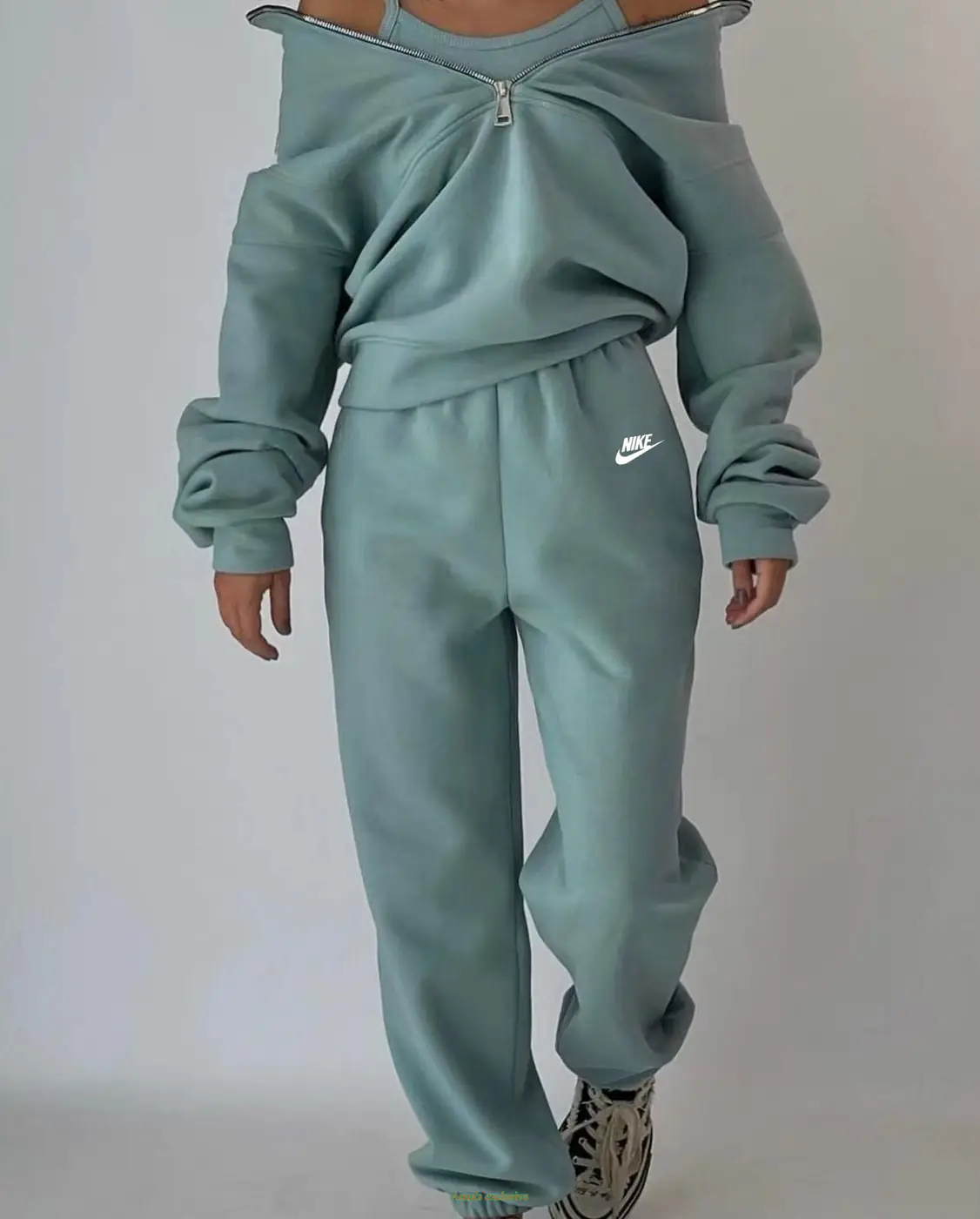 Jam3701 NIKE 5A+ 245 31$  GYYF gallery