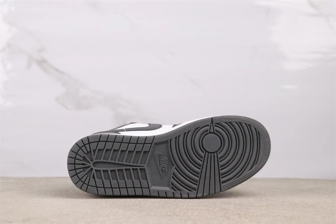 Jam4015 NIKE AIR  55$ gallery