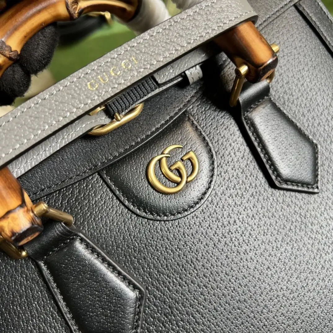 Jam4017  GUCCI  75$ gallery