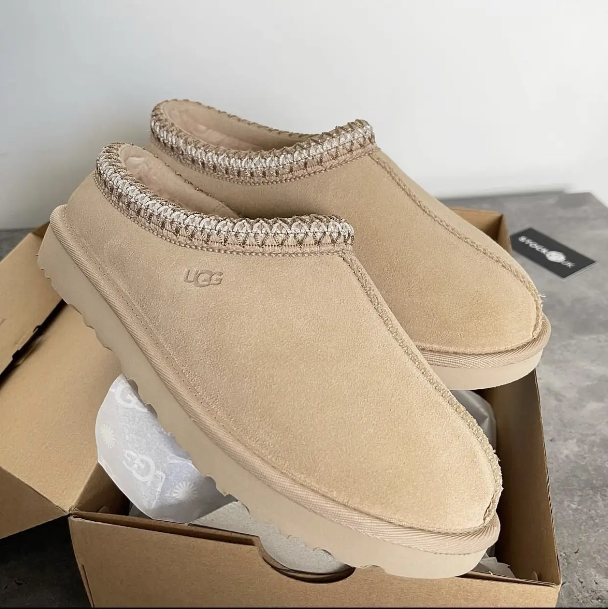 Jam4020 UGG 5A+ 318  43.99$ UGG gallery