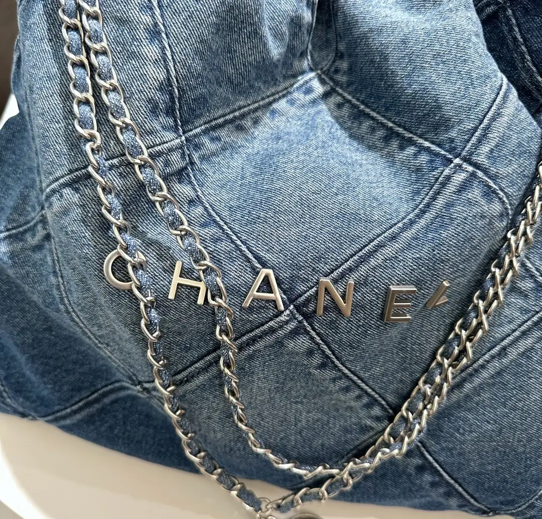Jam4037  Chanel 5A+ 57.9$ 440  GBB gallery
