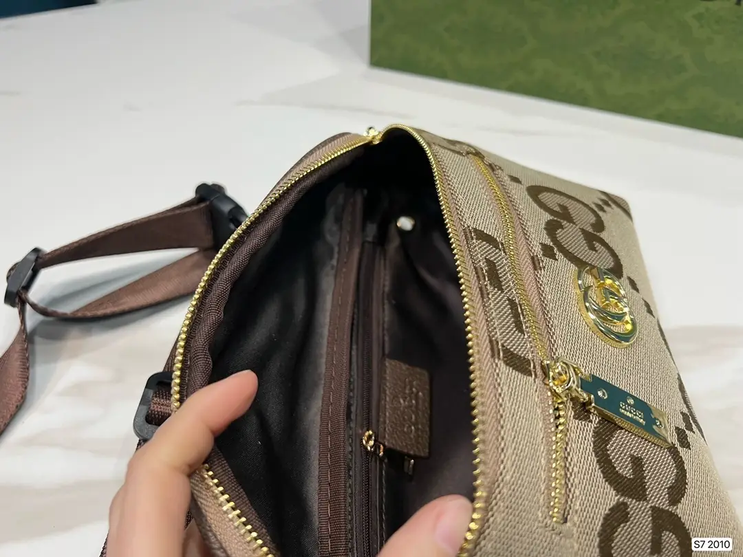 Jam4045    GUCCI    50$ gallery