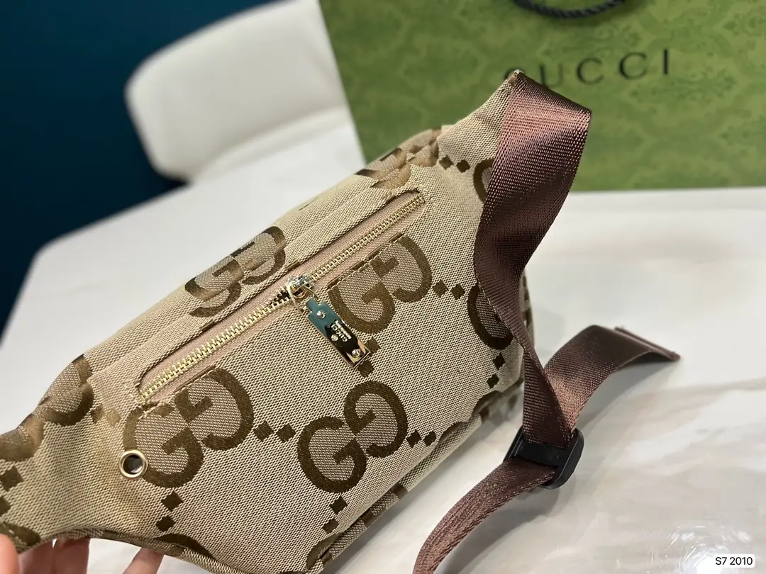 Jam4045    GUCCI    50$ gallery