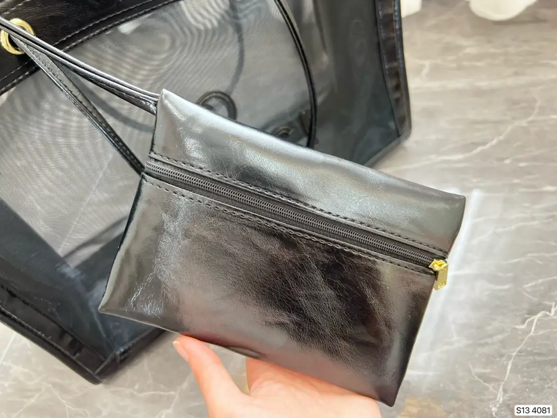 Jam4047     GUCCI 58$ gallery