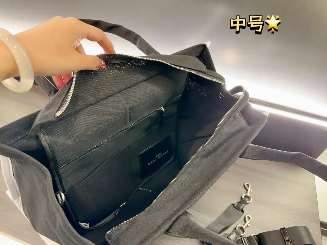 Jam4095   TOTE  65$ -GBB gallery