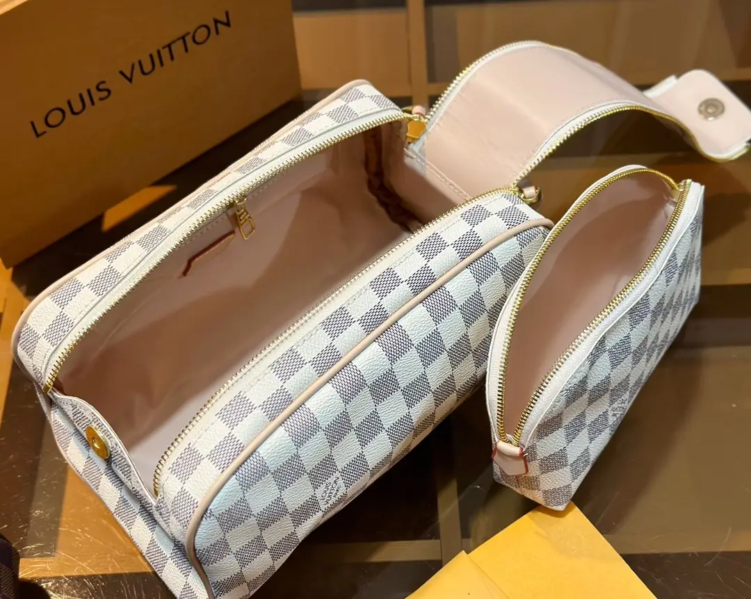 Jam4106   LV 78$ gallery