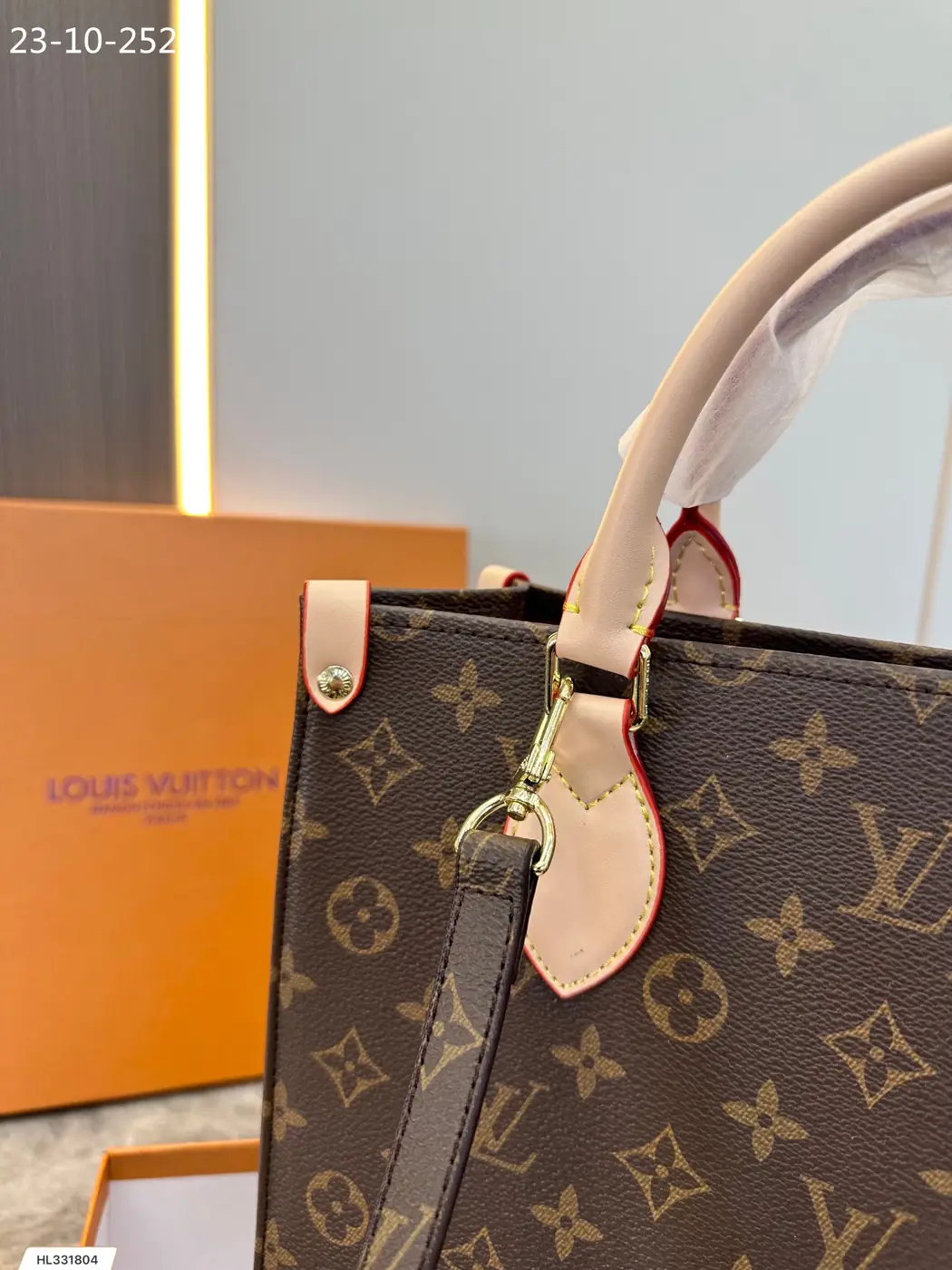 Jam4159   LV 55$  GBB gallery