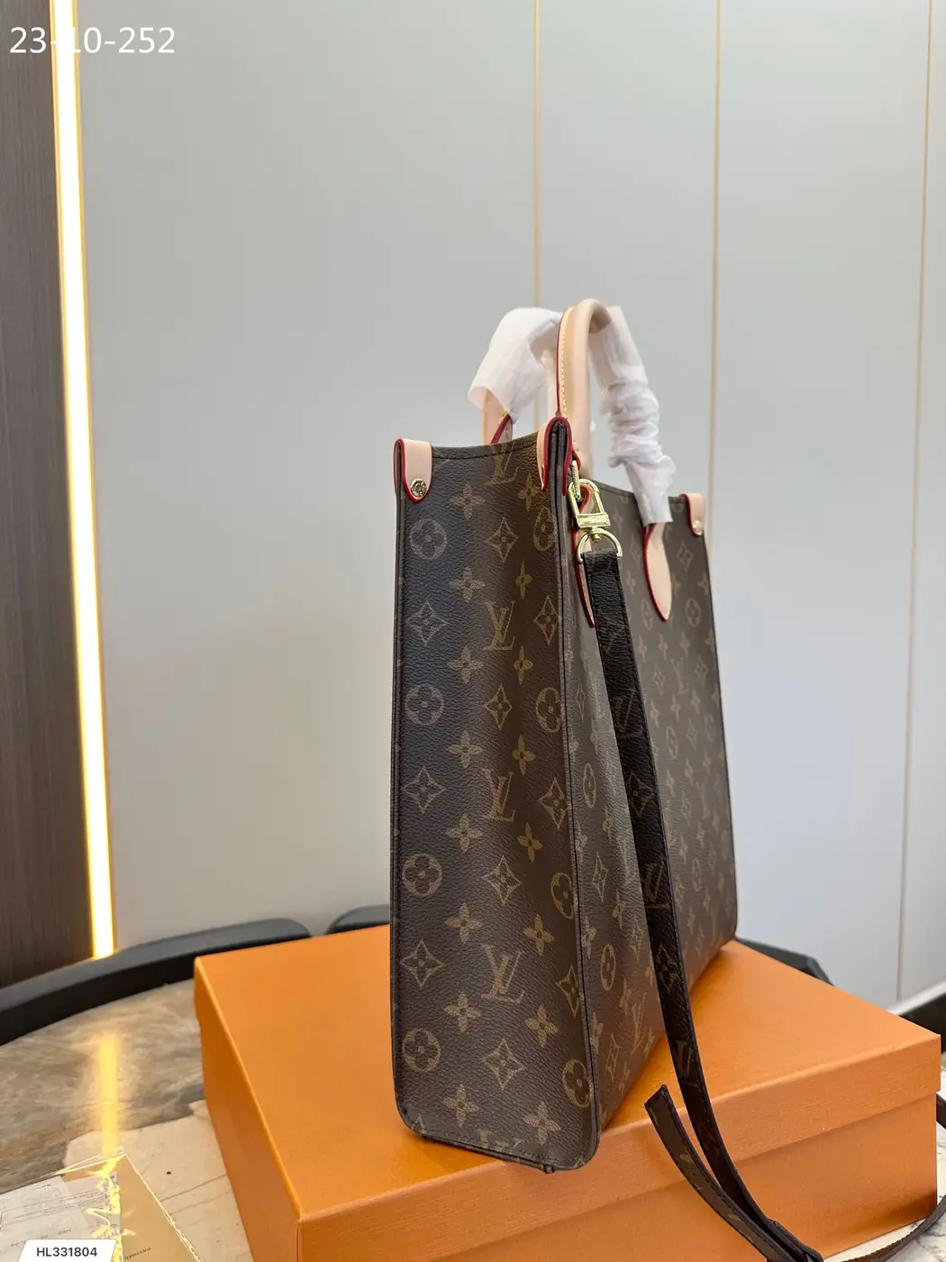 Jam4159   LV 55$  GBB gallery