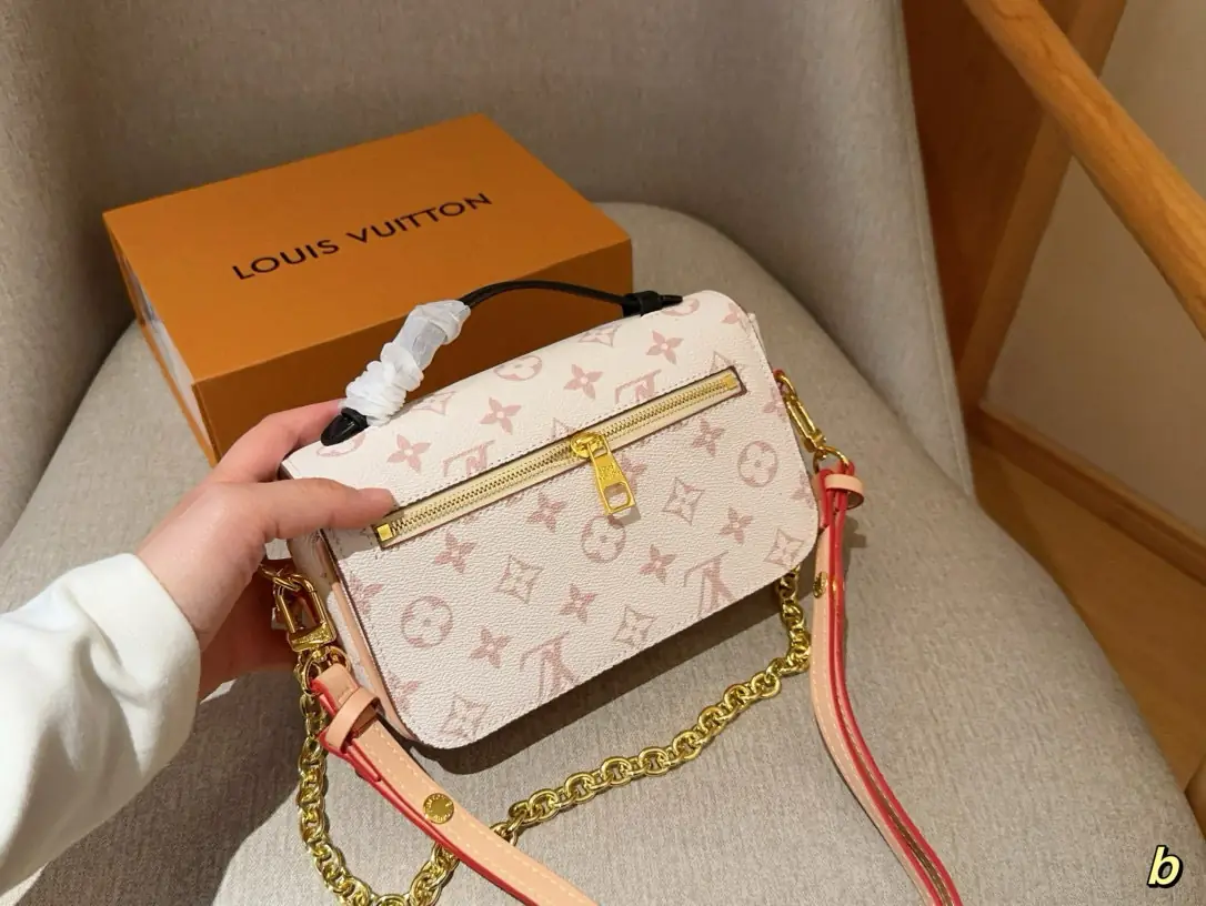 Jam4168  LV 79$ gallery