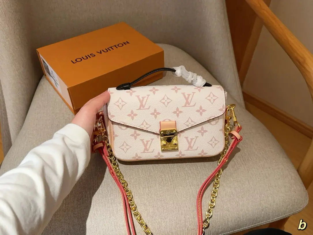 Jam4168  LV 79$ gallery