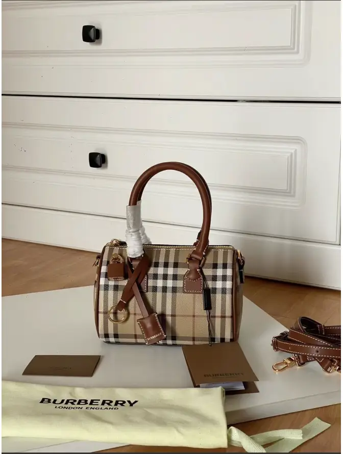 Jam4911  Bulgari 5A+ 57$ 420  GBB gallery