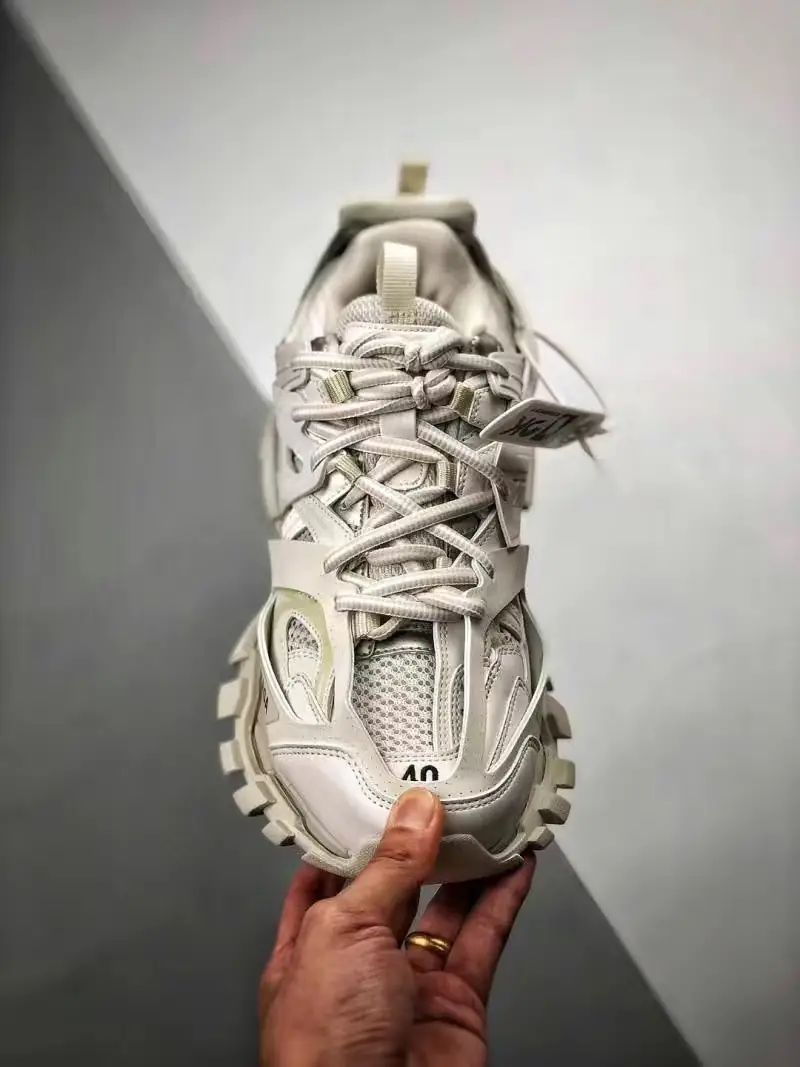 Jam4960 Balenciaga Track3.0   619 139$  PTX gallery