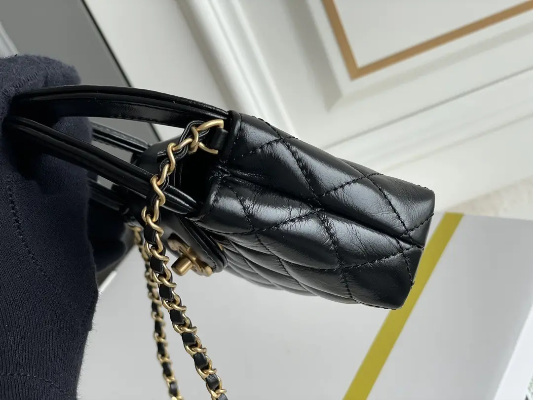 Jam5192 Chanel  74.9$ gallery