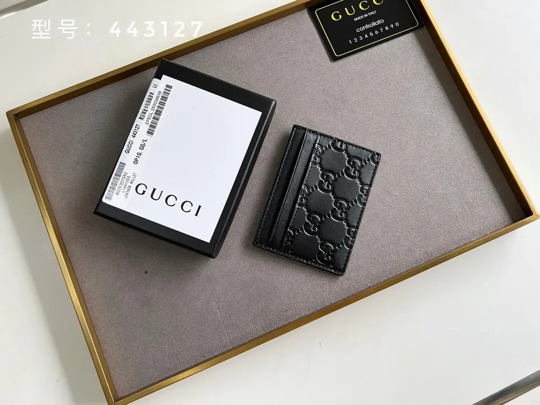 Jam5195  GUCCI  38$ gallery