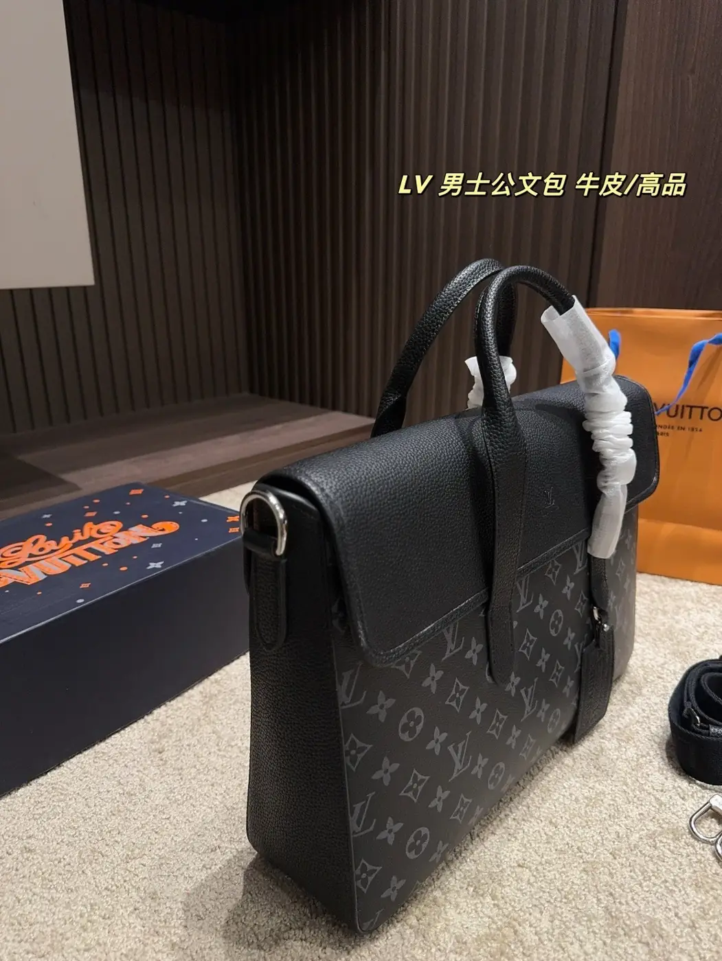 Jam5235 LV Bag 110$ gallery