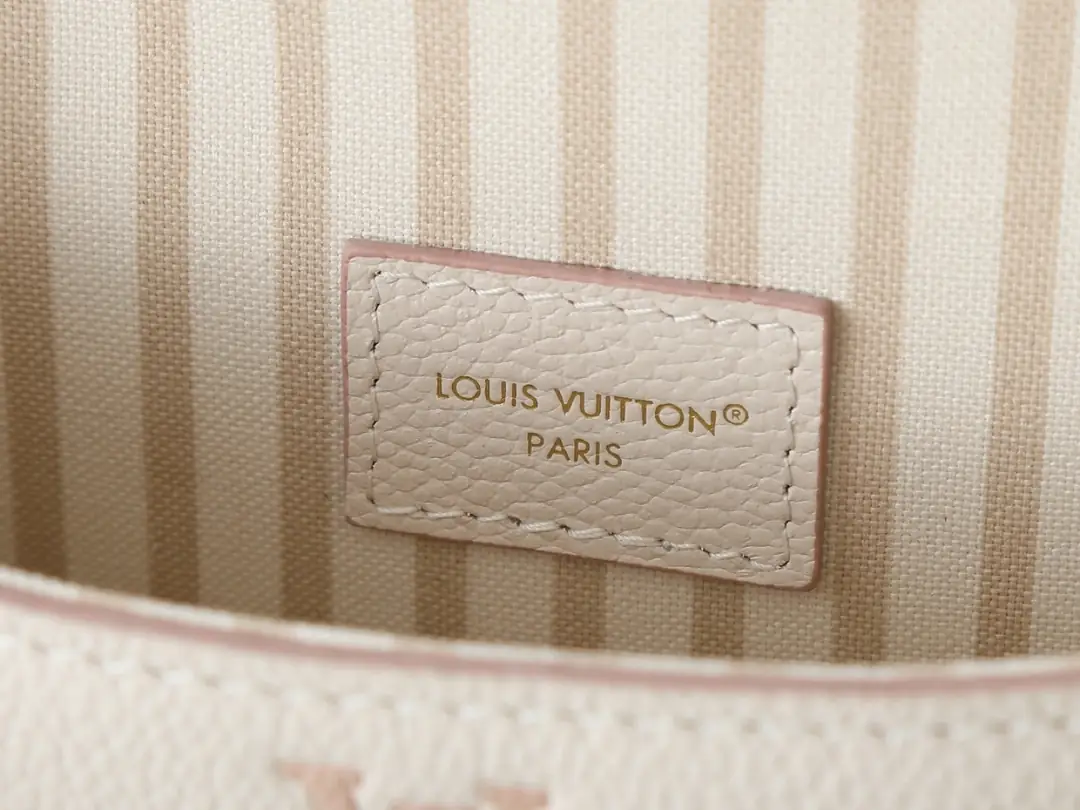 Jam5246   LV   110$ gallery