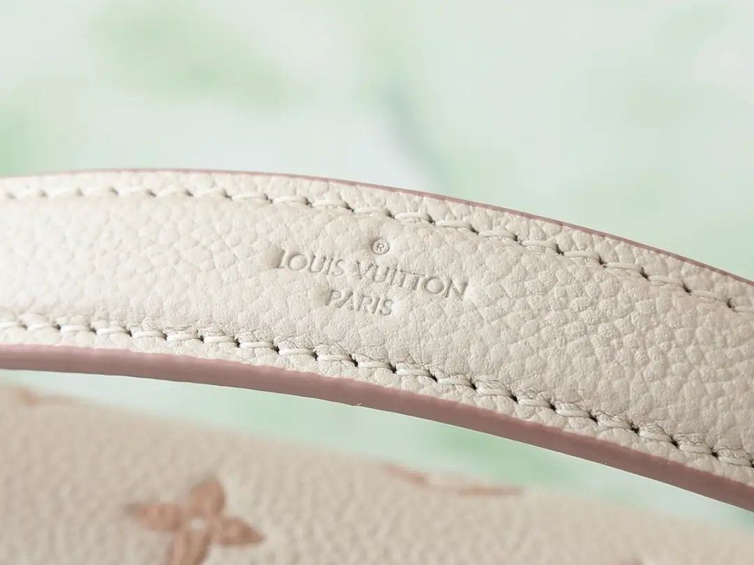 Jam5246   LV   110$ gallery