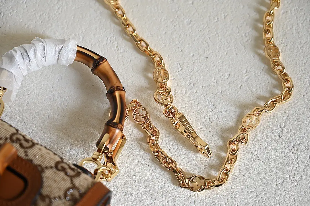 Jam5250 GUCCI  85$ gallery