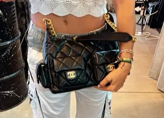 Jam5256  Chanel    79.99$ gallery