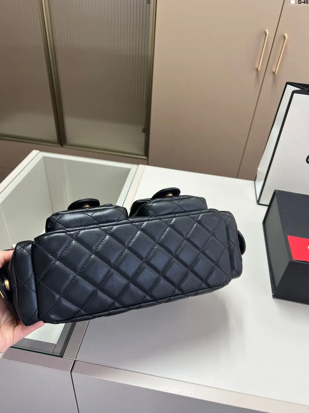 Jam5256  Chanel    79.99$ gallery