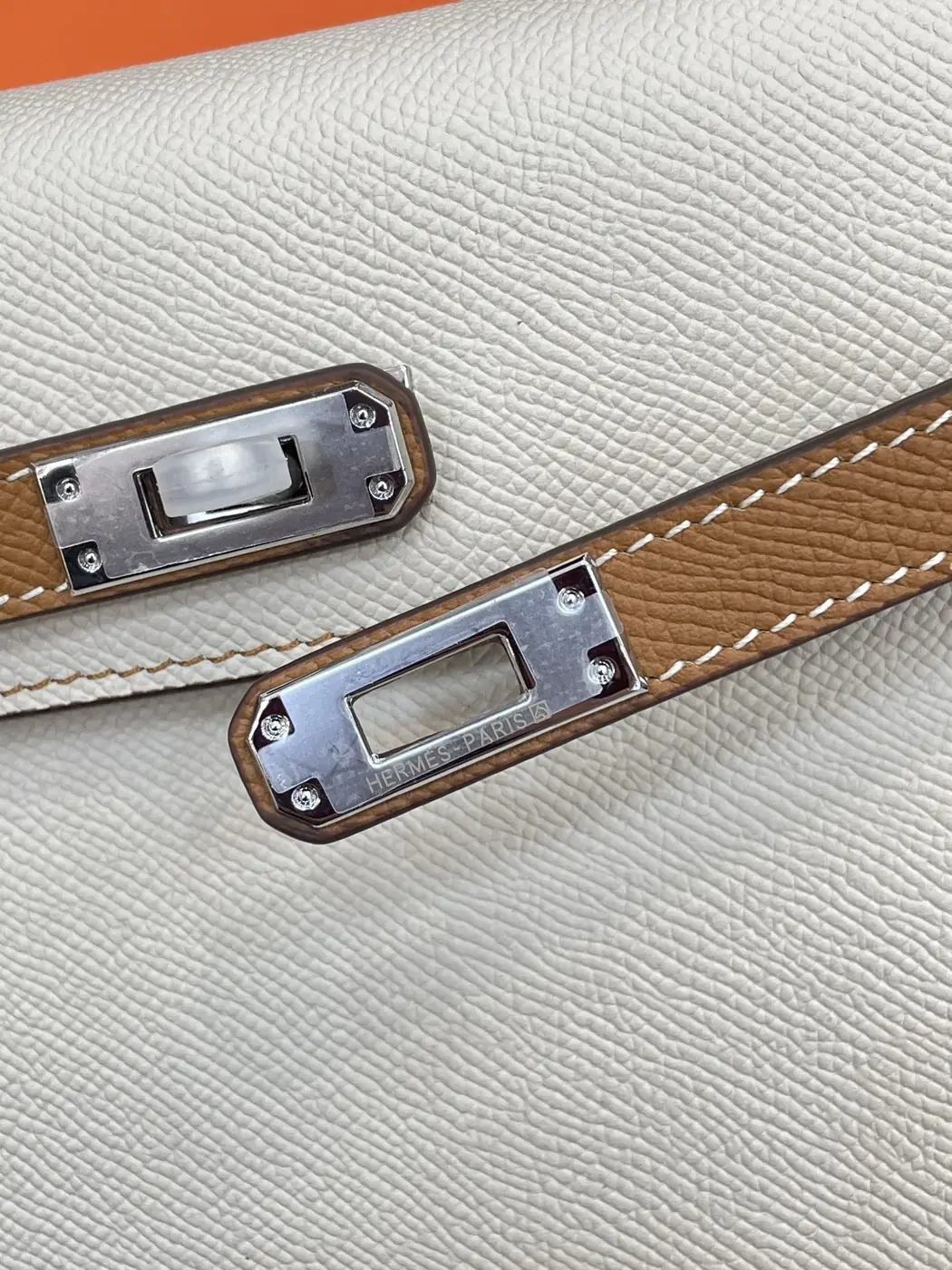 Jam5260  Hermès 80$ gallery