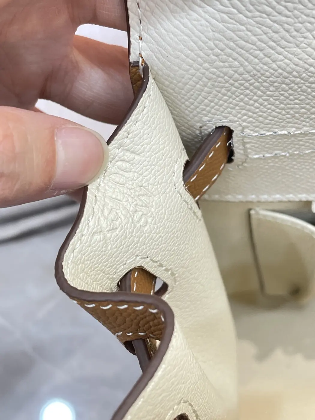 Jam5260  Hermès 80$ gallery