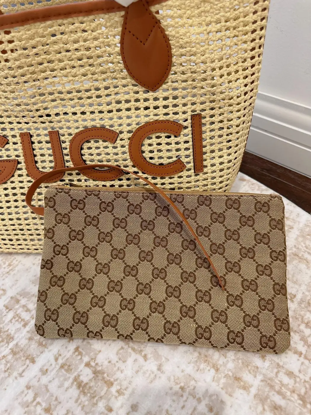 Jam5273  GUCCI  89$ gallery