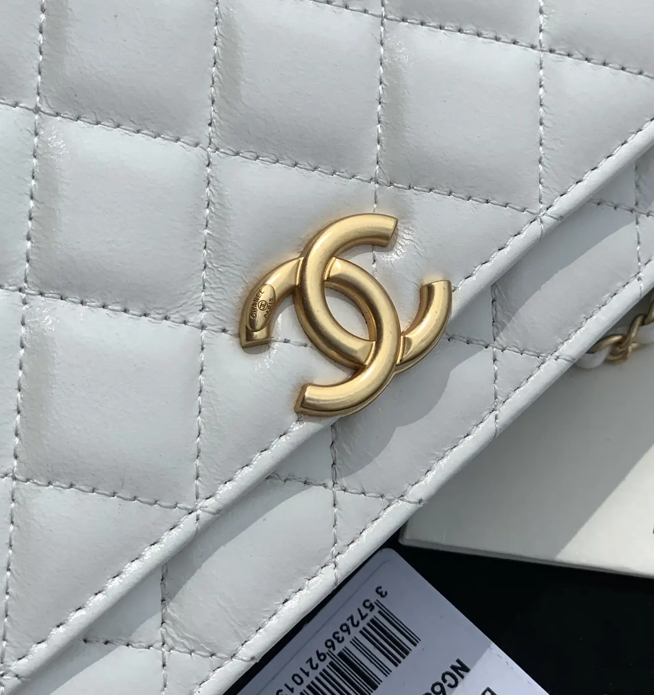 Jam5286  Chanel  58.99$ gallery