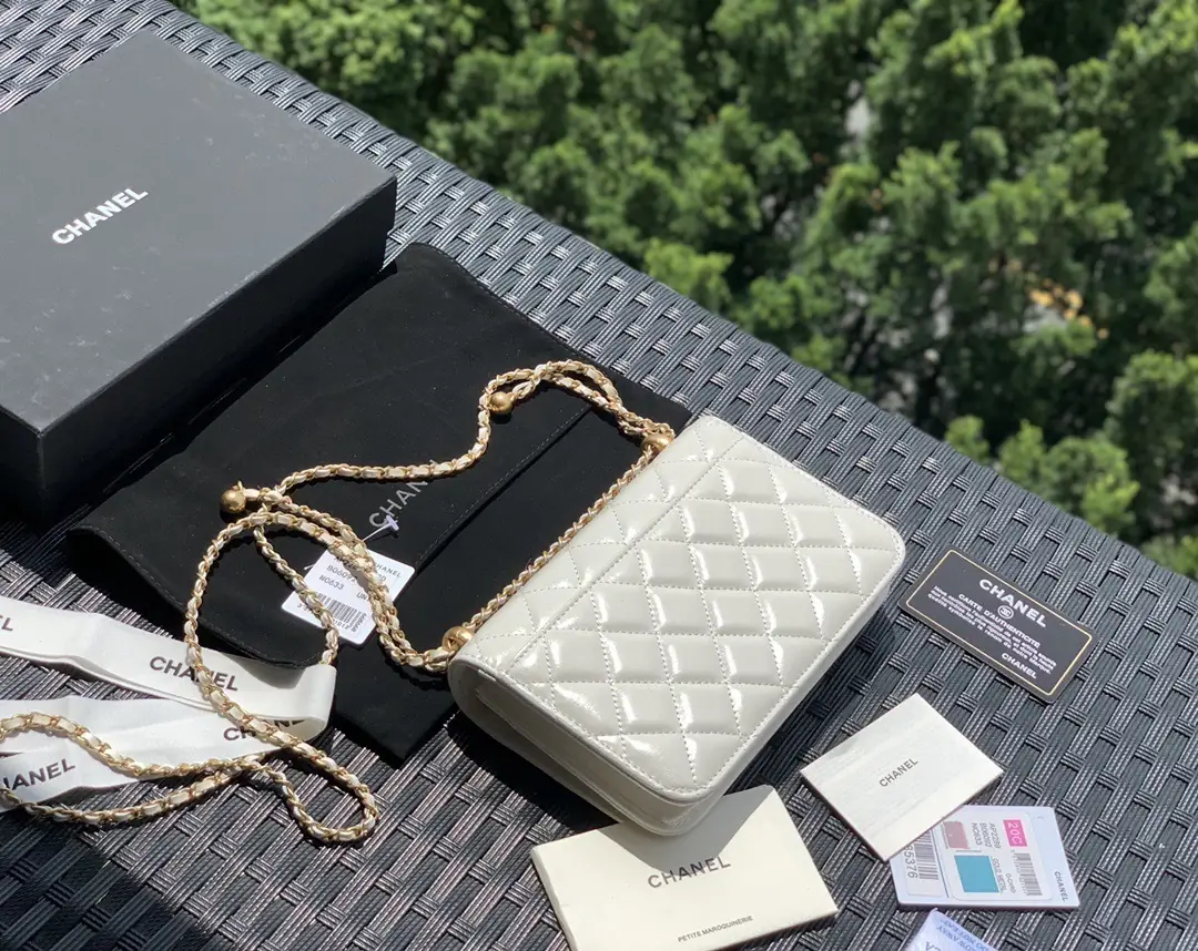 Jam5286  Chanel  58.99$ gallery