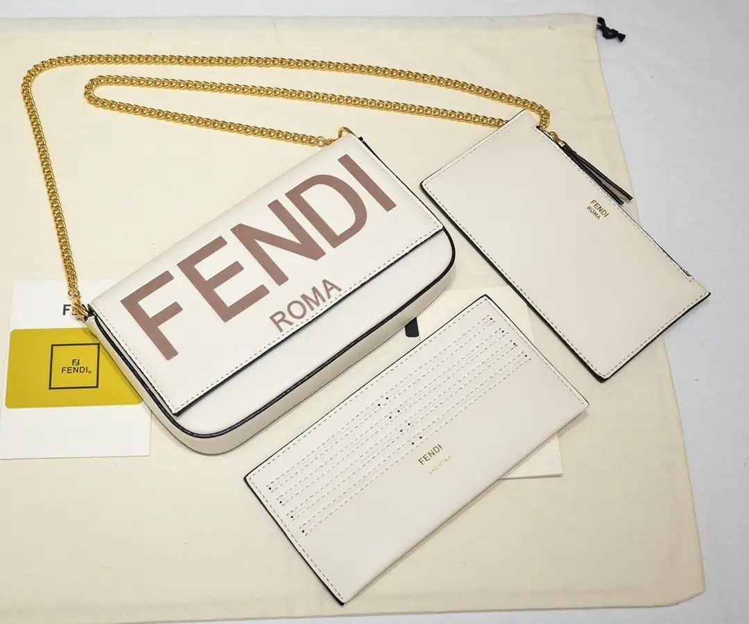 Jam5320  FENDI  59.99$ gallery