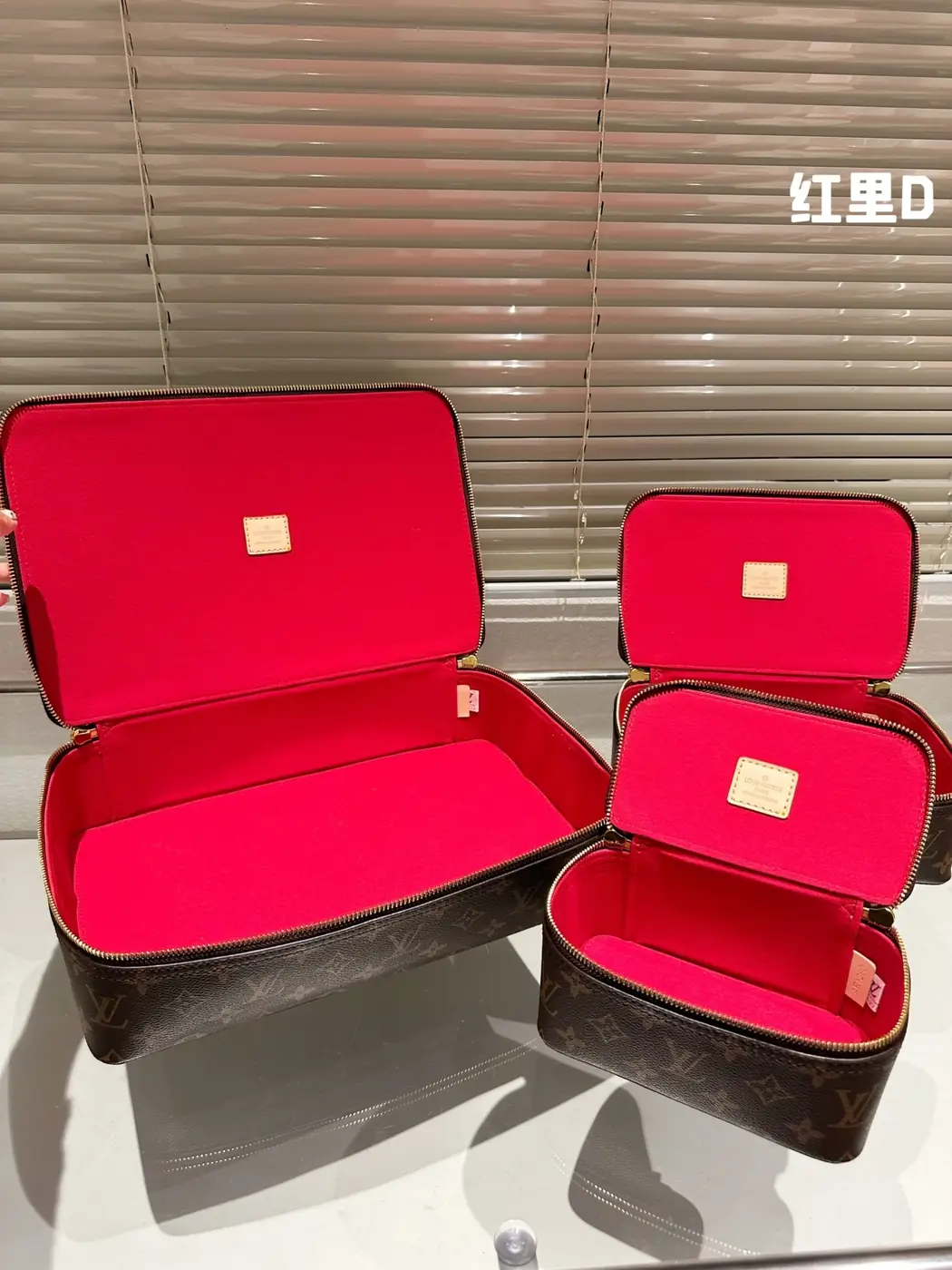 Jam5331  LV  75.99$ gallery